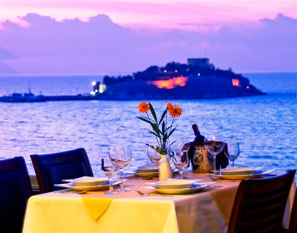 Hotel Ilayda Kusadası 2*,  Turcia